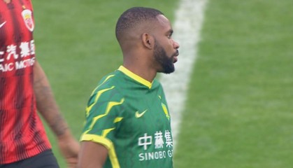  弗赖堡主帅创造队史最佳开局  